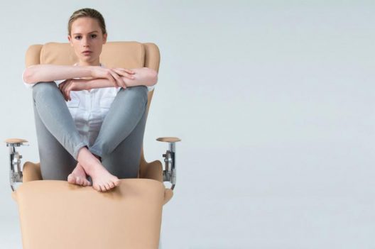 Elysium Chair That Defies Gravity