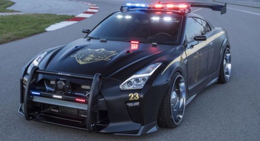 Nissan GT-R in “Police Uniform”