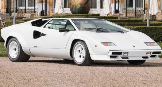 Gold Decorated Lamborghini Countach Goes Under The Hammer