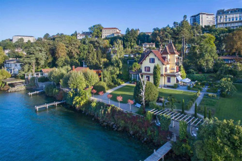 Magnificent Villa On The Shores of Lake Geneva