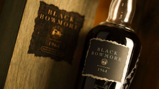30 Year Old Black Bowmore Sets an Auction Record