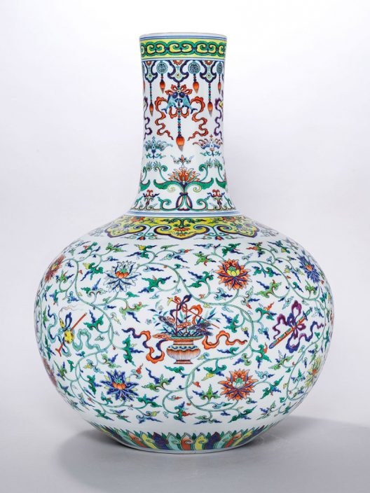 Chinese Vase Stored In Warehouse Sold For $14 Million