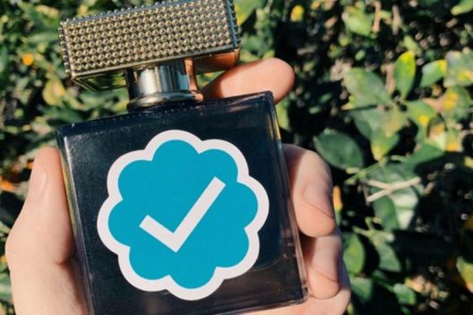 Exclusive Perfume Just For Verified Influencers