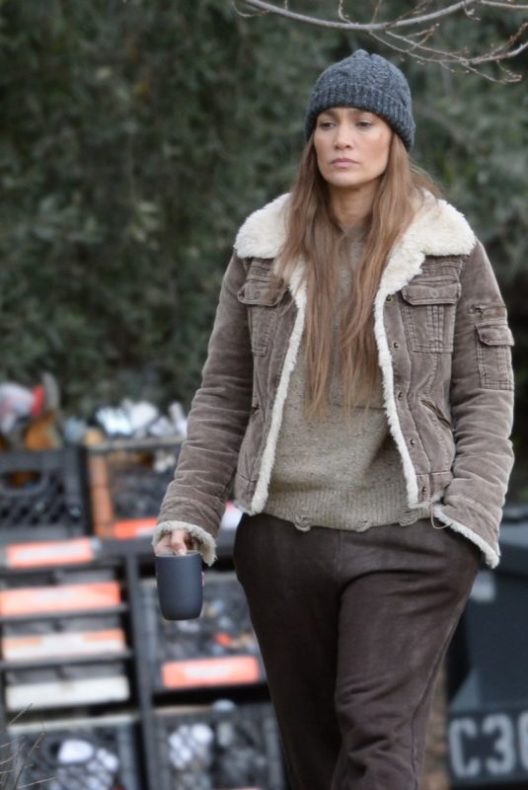 Jennifer Lopez filming reshoots for The Mother in Los Angeles 19.1.23