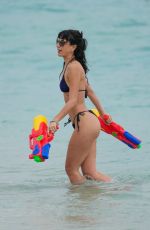 Lexy Panterra and Ava Frankel enjoy a beach day in Miami 13.1.23