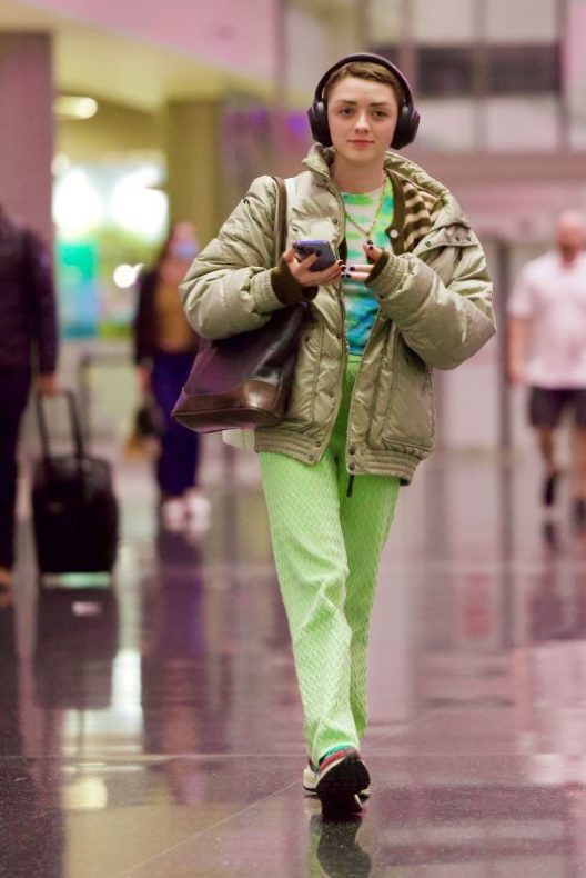 Maisie Williams arrives in Utah for the Sundance Film Festival 20.1.23